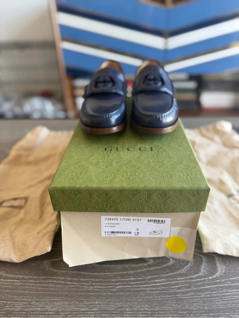 Gucci elegant blue